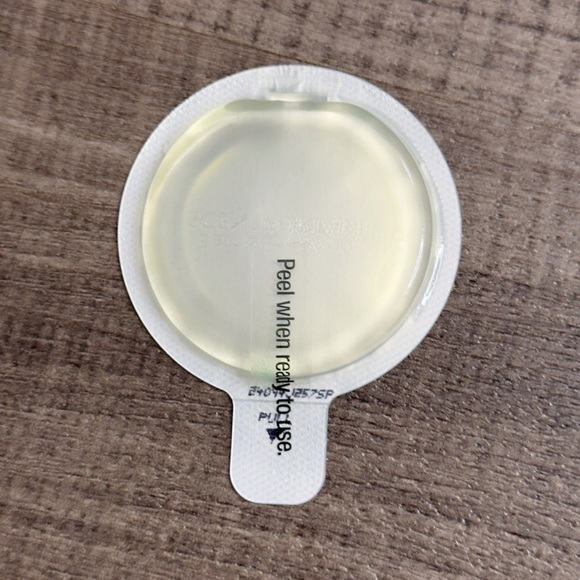 Bath & Body Works Scentportable SWEET PEA Oil Refill Car - Picture 2 of 2